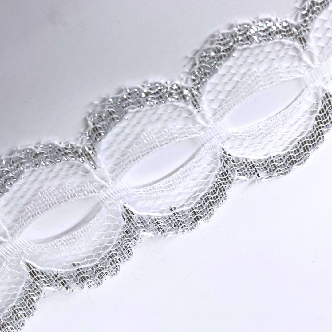 Encaje Nº24 Plata 30MM X 100 MTS