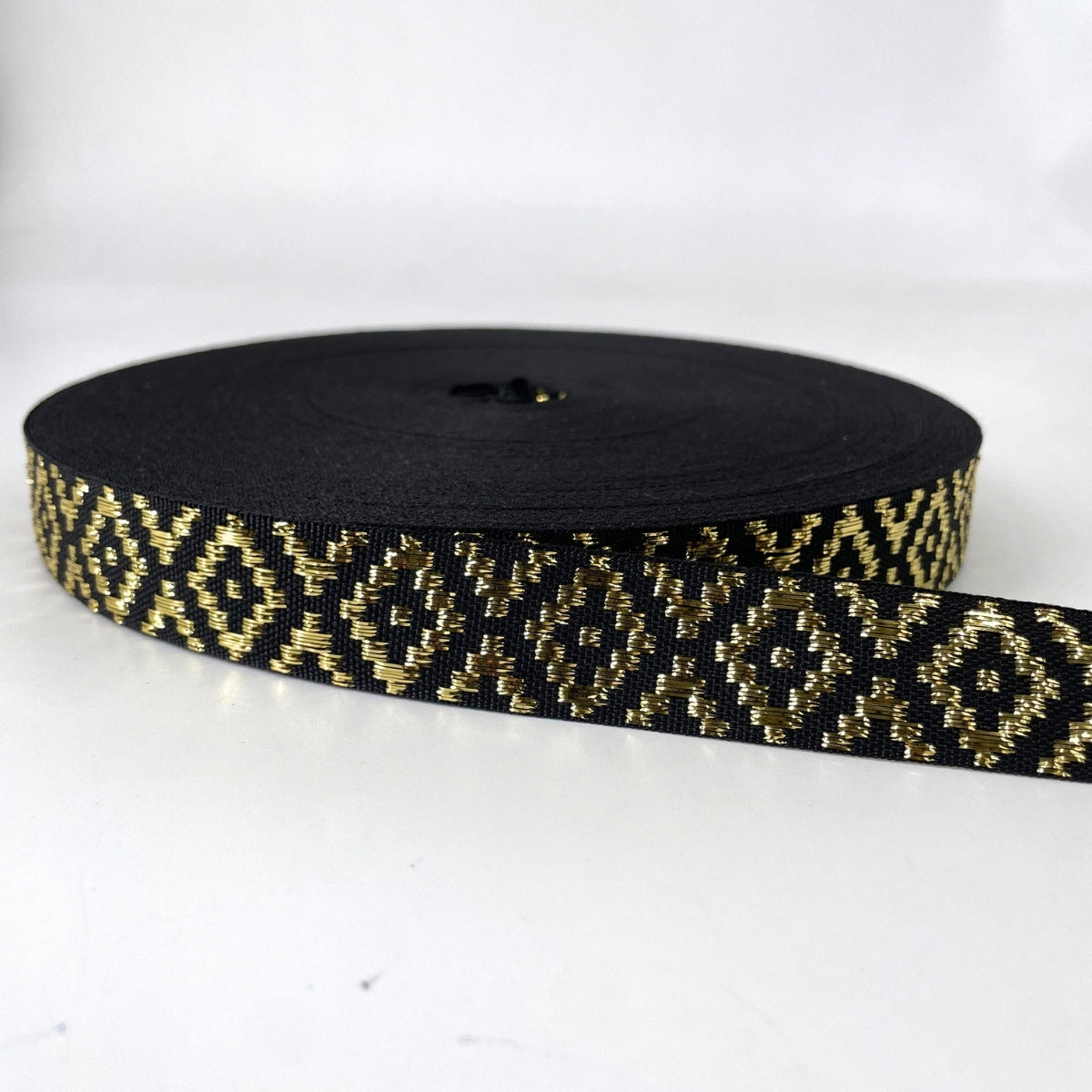 CINTA ROMBO LUREX NEGRO/DORADO / 25MM / 50MTS