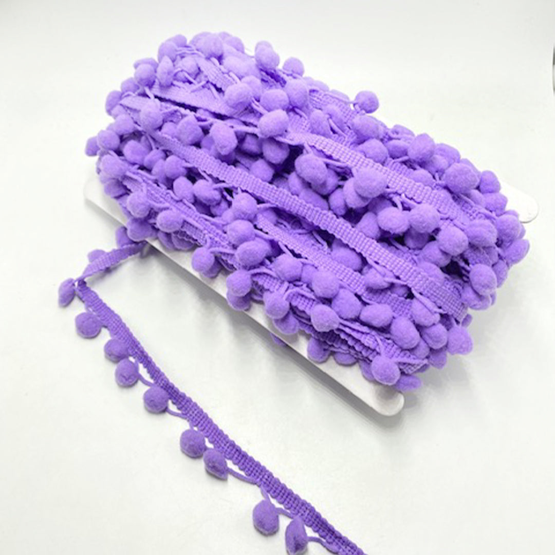 Pompom Lila 39#