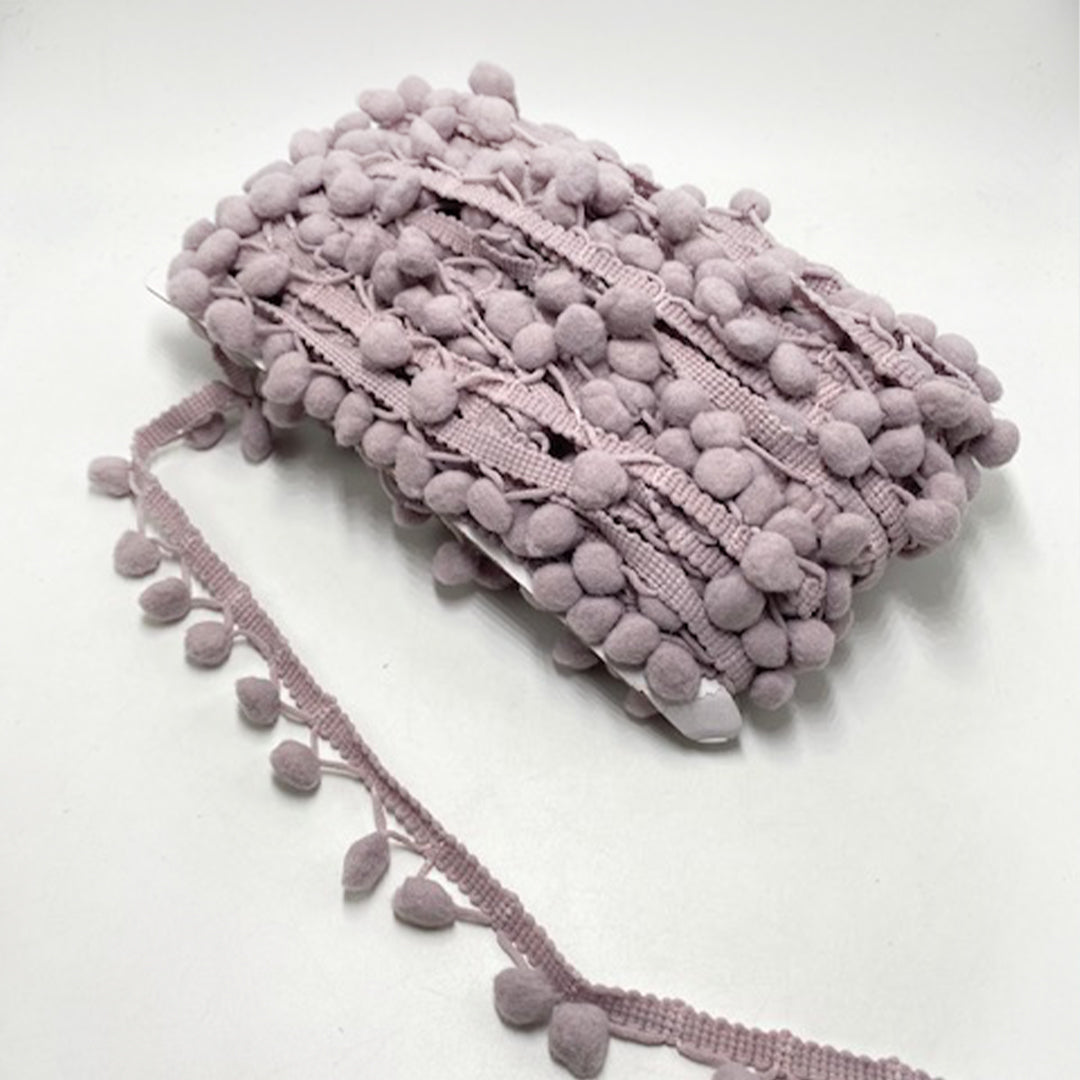 Pompom Gris 44#